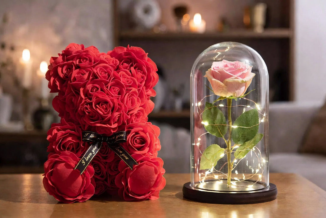 Duo Romantique : Offrez l'Éternel avec Notre Bundle Teddy Bear & Rose sous Dôme
