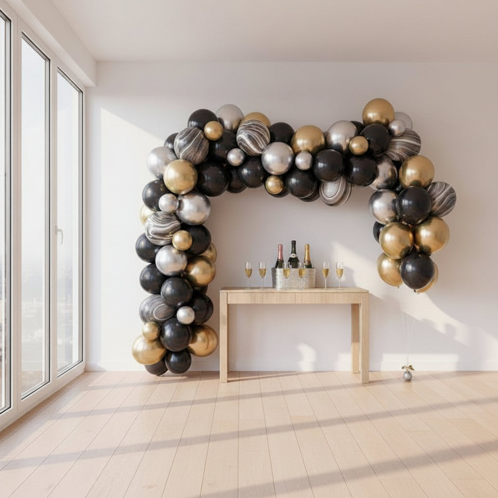 Guirlande ballons Noir & Or – décoration scène anniversaire mariage