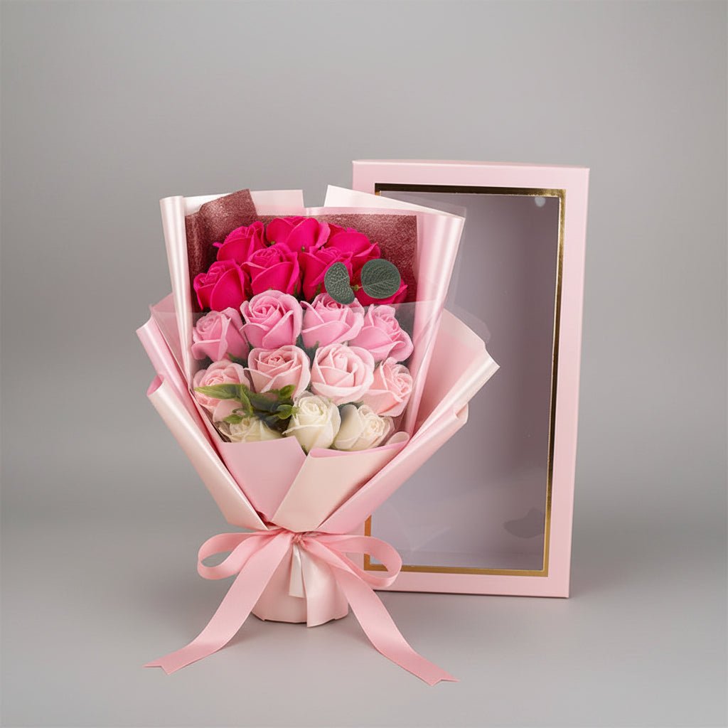 Bouquet de 18 roses en savon rose dans coffret cadeau – Les Roses De Lola