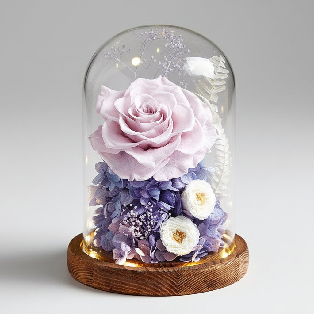Rose éternelle Gargantua sous cloche en verre – coloris Rose Clair | Les Roses De Lola
