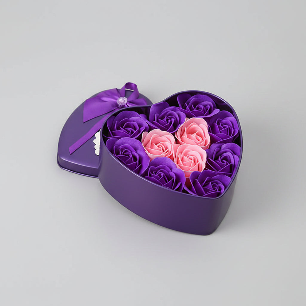 Le Coffret en Cœur – 11 Roses en Savon