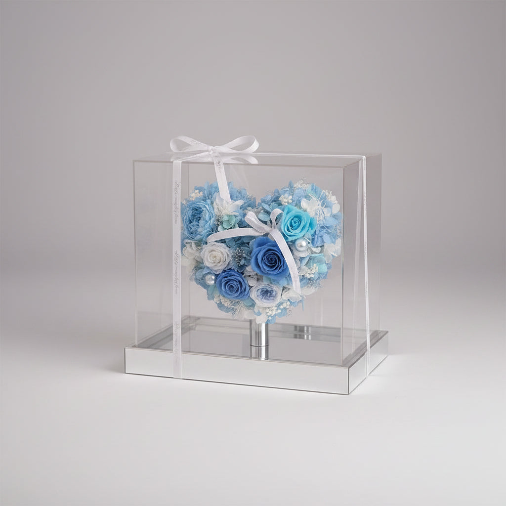 Coffret floral éternel roses bleu et hortensias préservés – vue principale | Les Roses De Lola