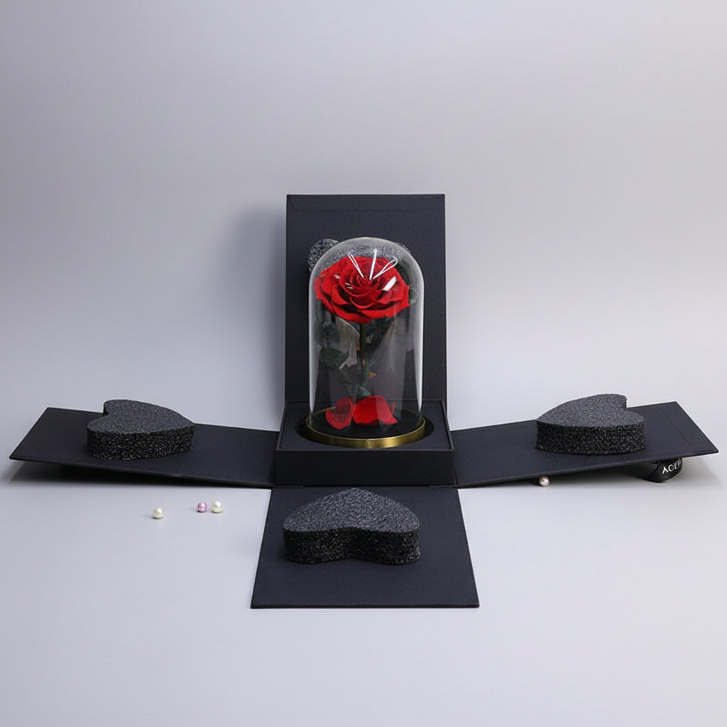Rose éternelle grand format sous cloche en verre socle métal – coloris Rouge boite ouverte | Les Roses De Lola
