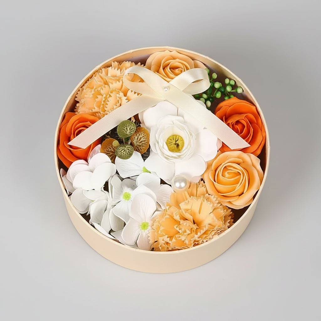 Coffret roses de savon orange et blanc – cadeau floral naturel | Les Roses De Lola