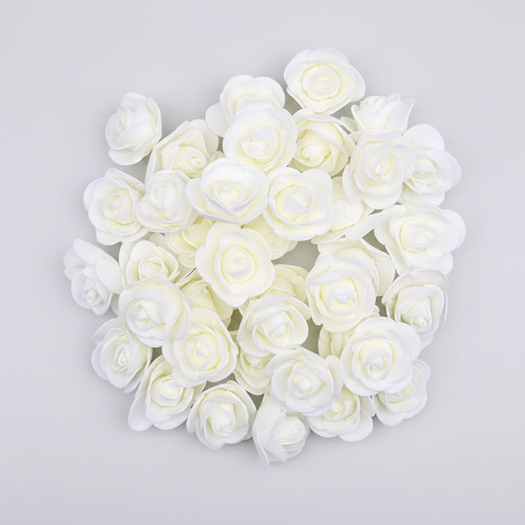 Têtes de roses artificielles en mousse blanc nacré– lot 100 décoration événementielle